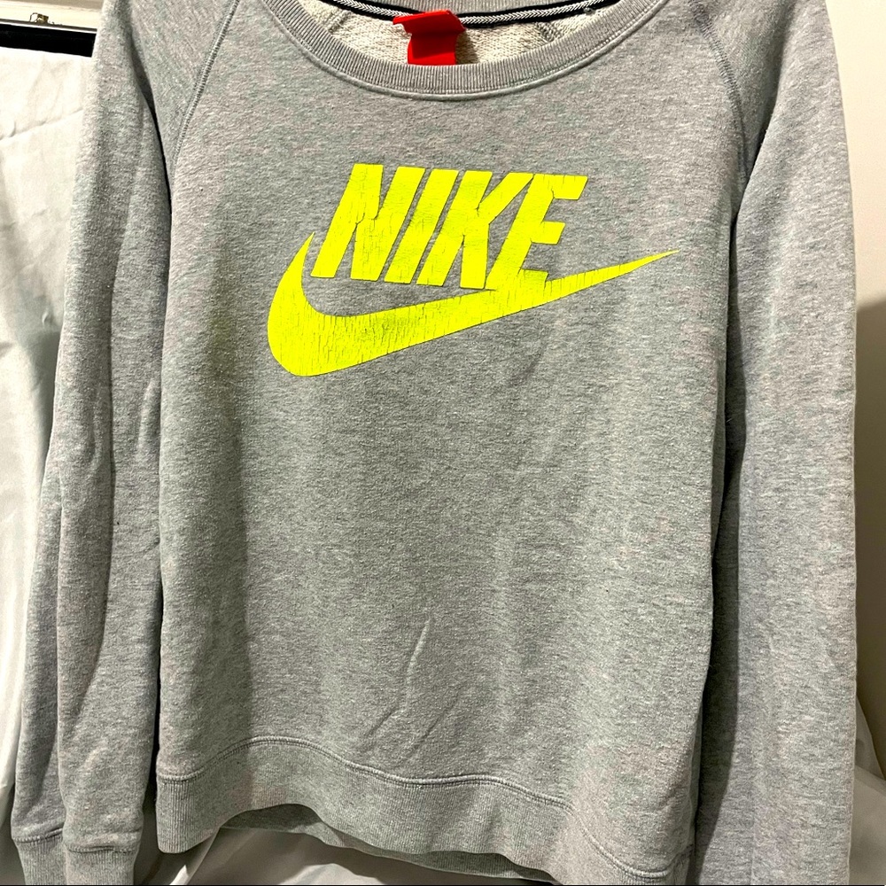 Nike Sweatshirt